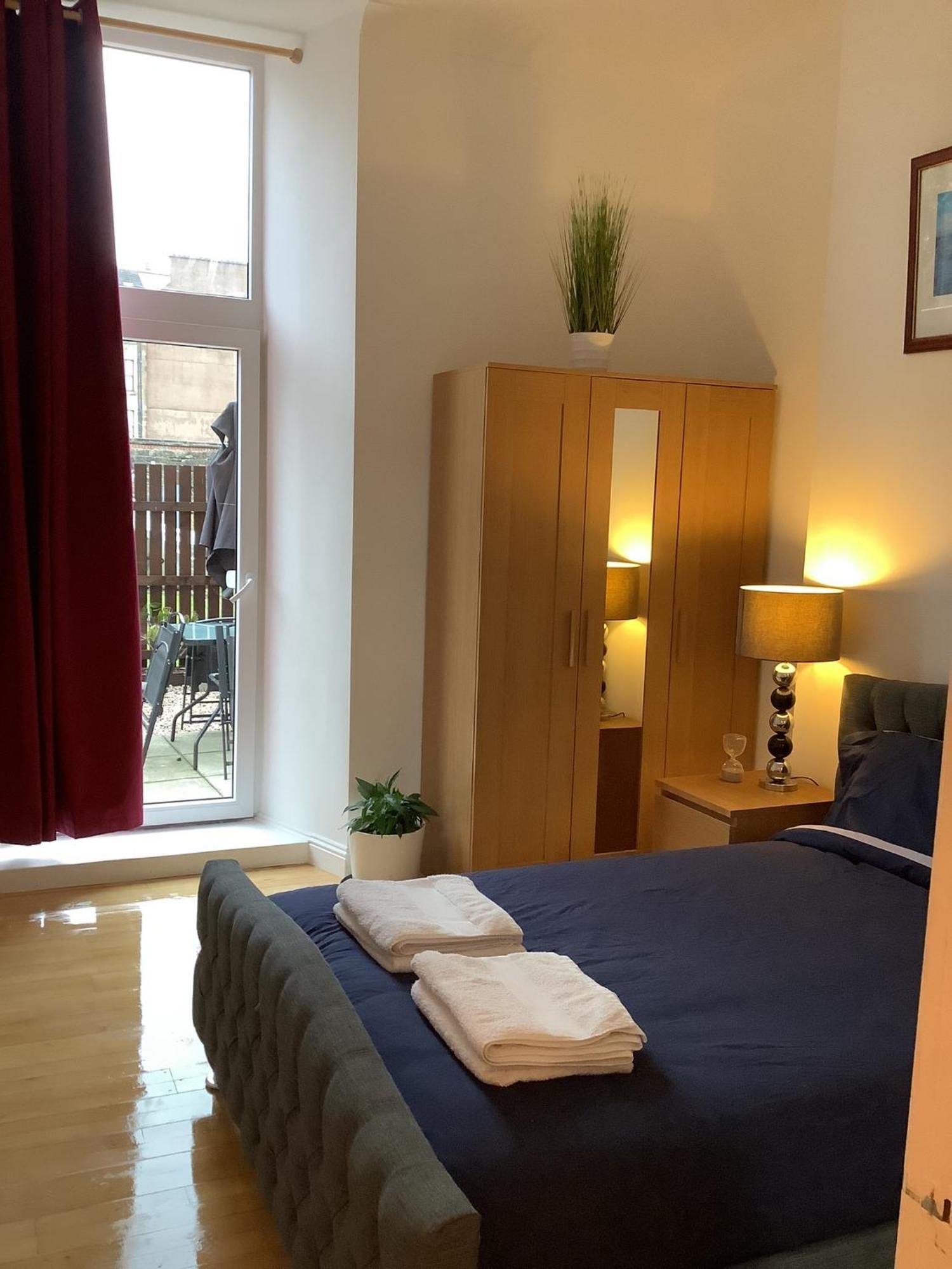 Ground Floor Apartment With Garden Glasgow Exterior foto
